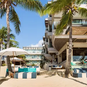 Resort Thompson House ****